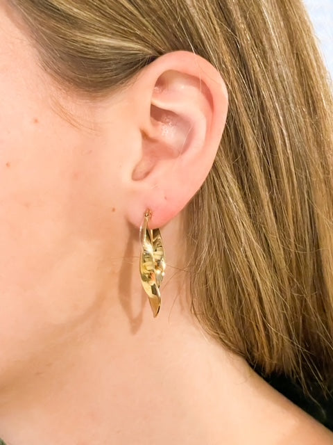 Gold Plated Oval Twisted Earring